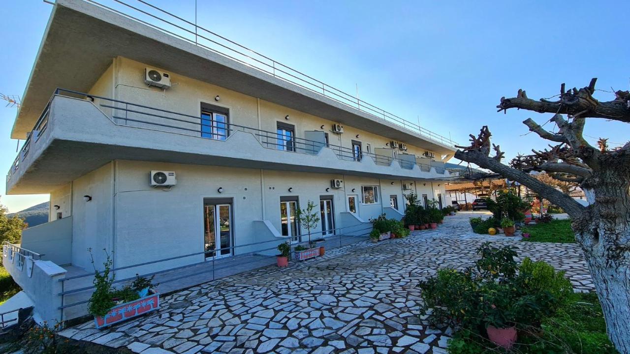 Amarandos Studios - Rooms & Apartments Marandokhórion Eksteriør billede
